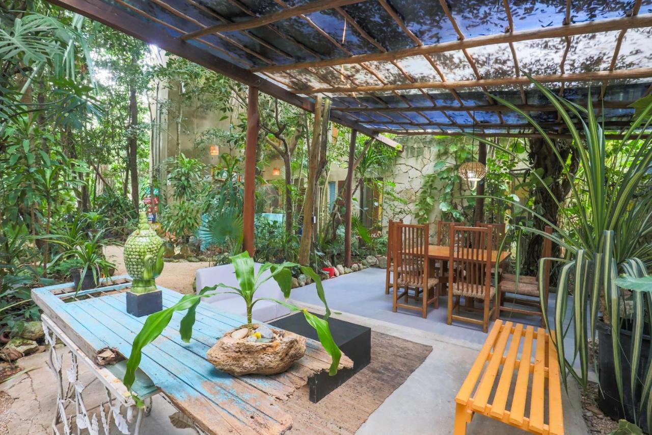 Guest House La Aldea Holistic Experience 칸쿤 외부 사진